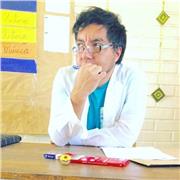 Clases de matemática a estudiantes de enseñanzas básicas